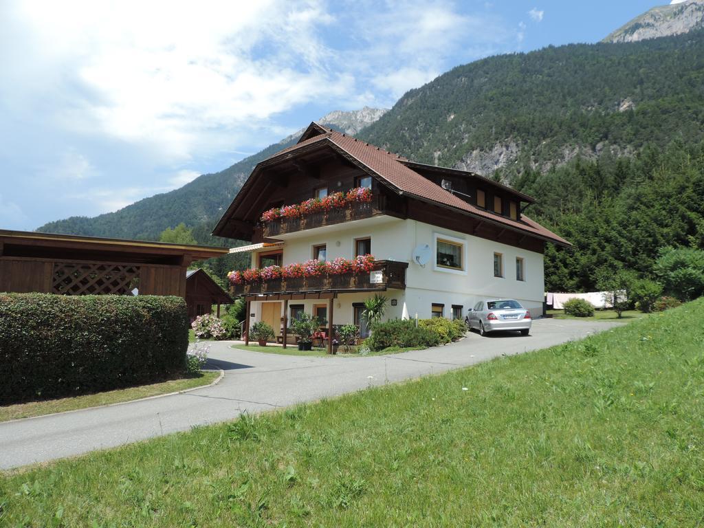 Haus Assinger Apartment Хермагор Екстериор снимка